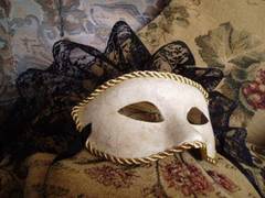 mascara veneciana