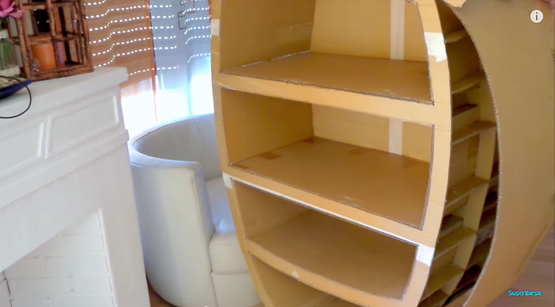 Mueble infantil de cartón