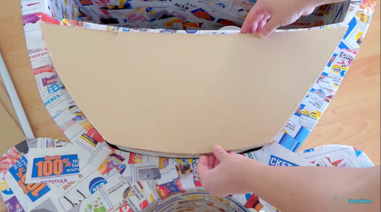 Mueble infantil de cartón