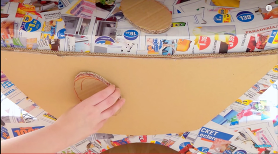 Mueble infantil de cartón